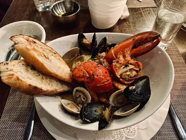 Lobster, mussels and clams served with toasted bread